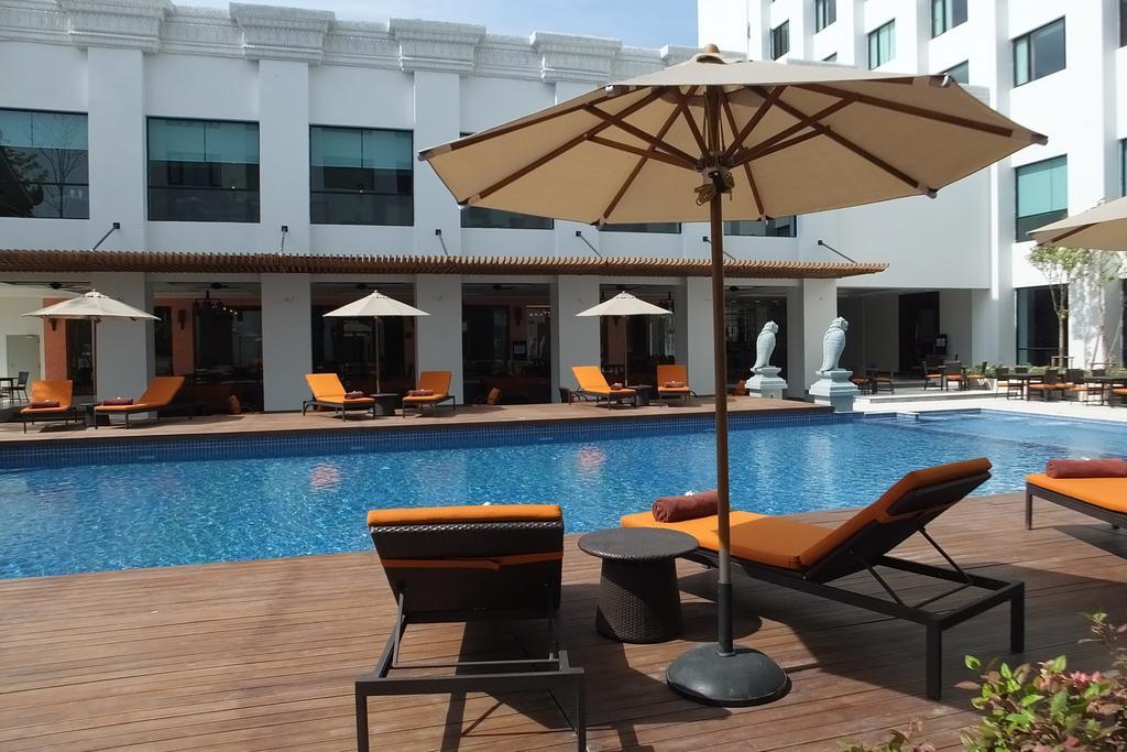 Mida Grande Hotel Dhavaravati Nakhon Pathom - Sha Plus Eksteriør billede